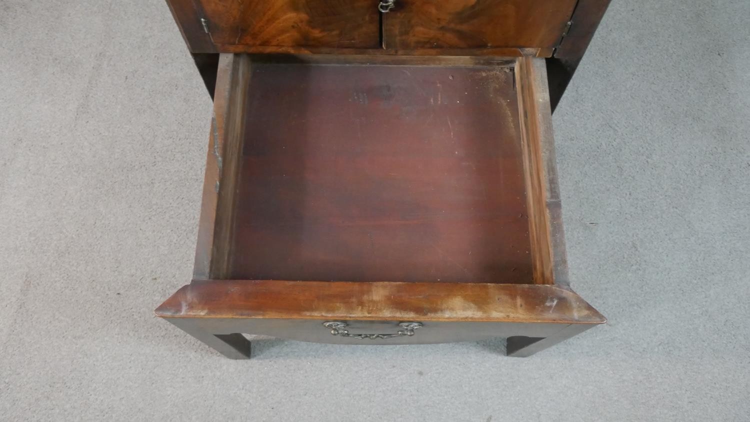 A Georgian mahogany night table with slide out section on square chamfered supports. H.76 W.50 D. - Image 3 of 6