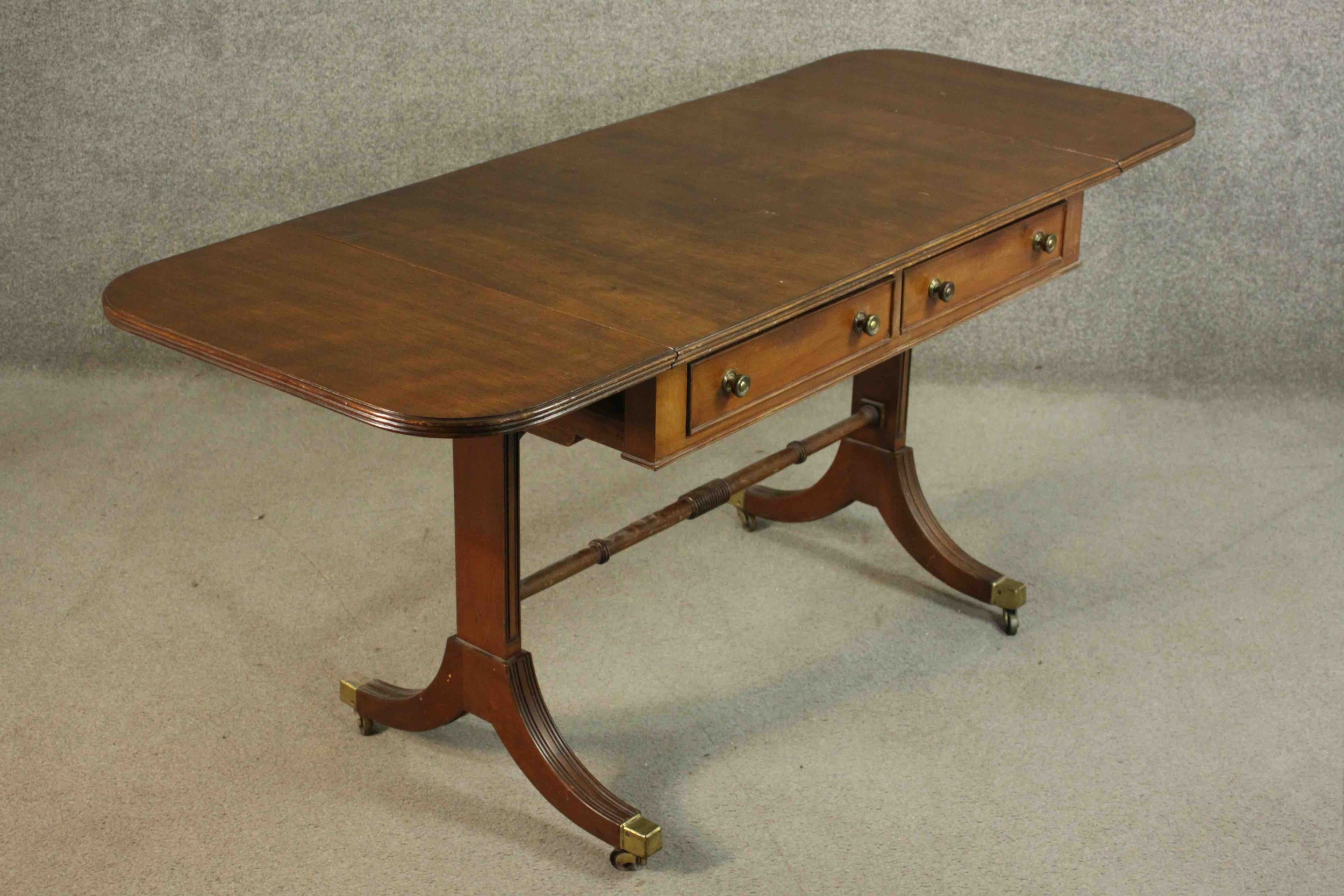 A Regency style mahogany sofa table of small size. H.69 W.152 (ext) 61cm. - Image 6 of 10