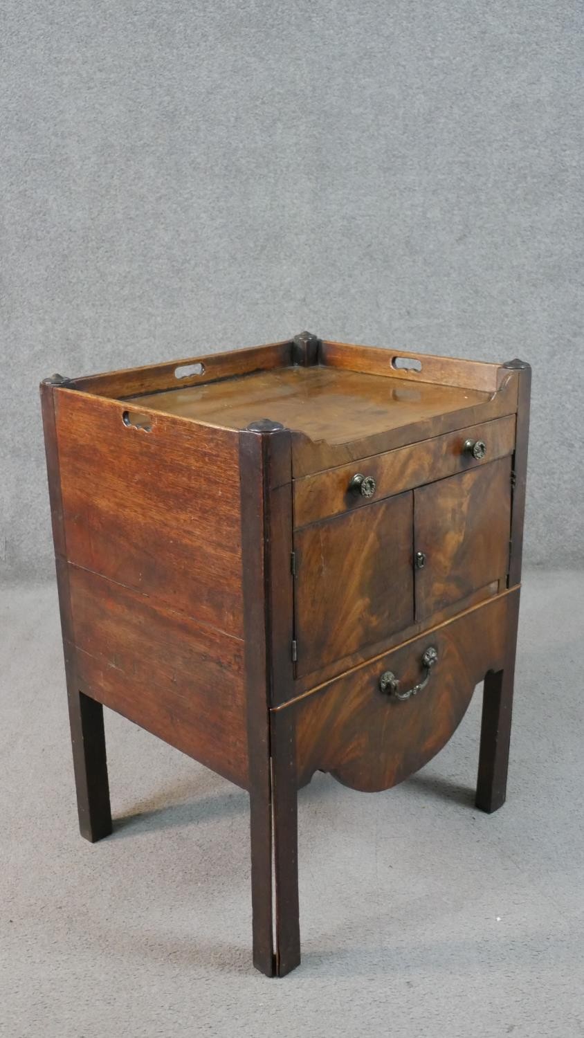 A Georgian mahogany night table with slide out section on square chamfered supports. H.76 W.50 D. - Image 6 of 6