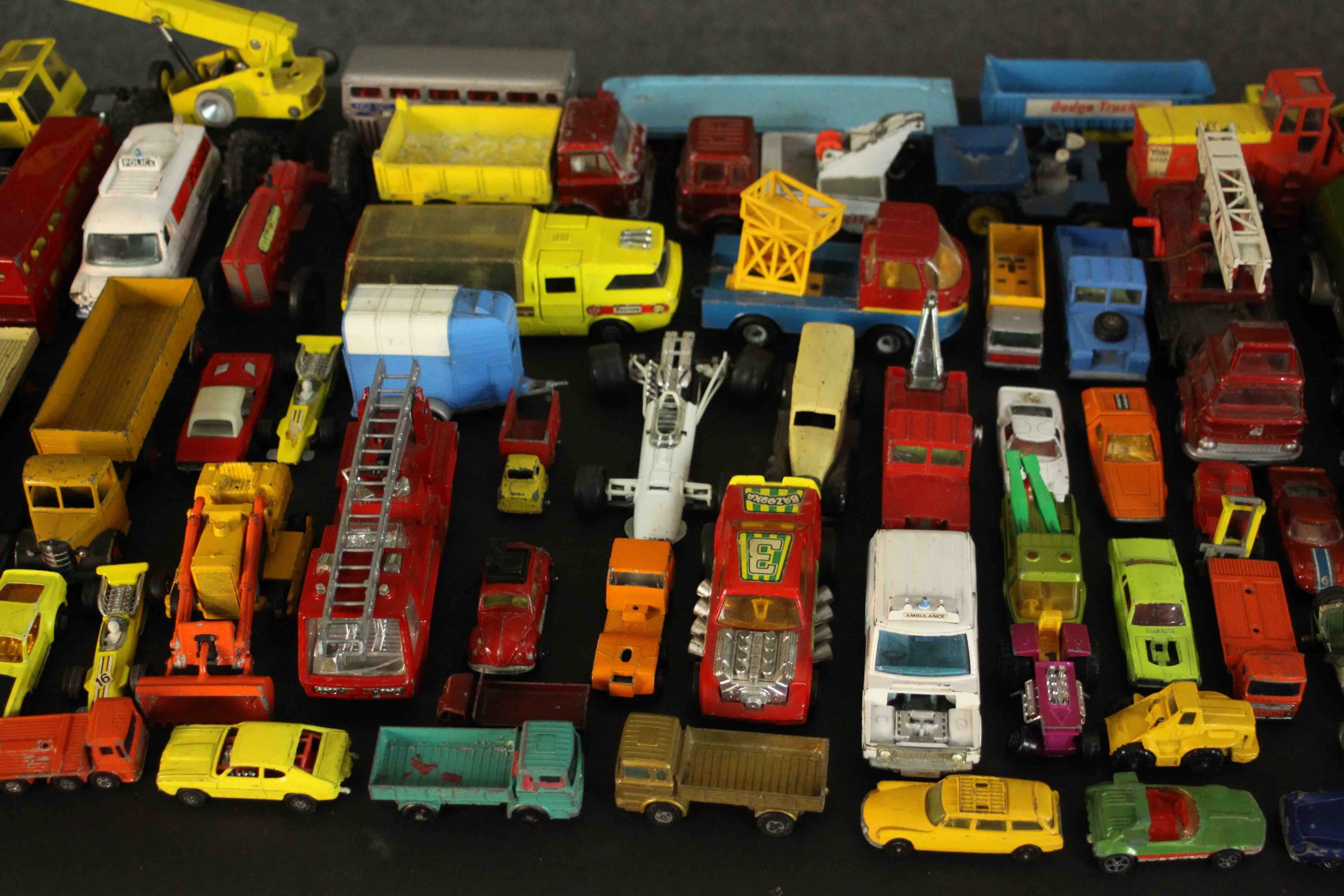 A large collection of approximately eighty play worn die cast vehicles. Various makes including - Image 5 of 16
