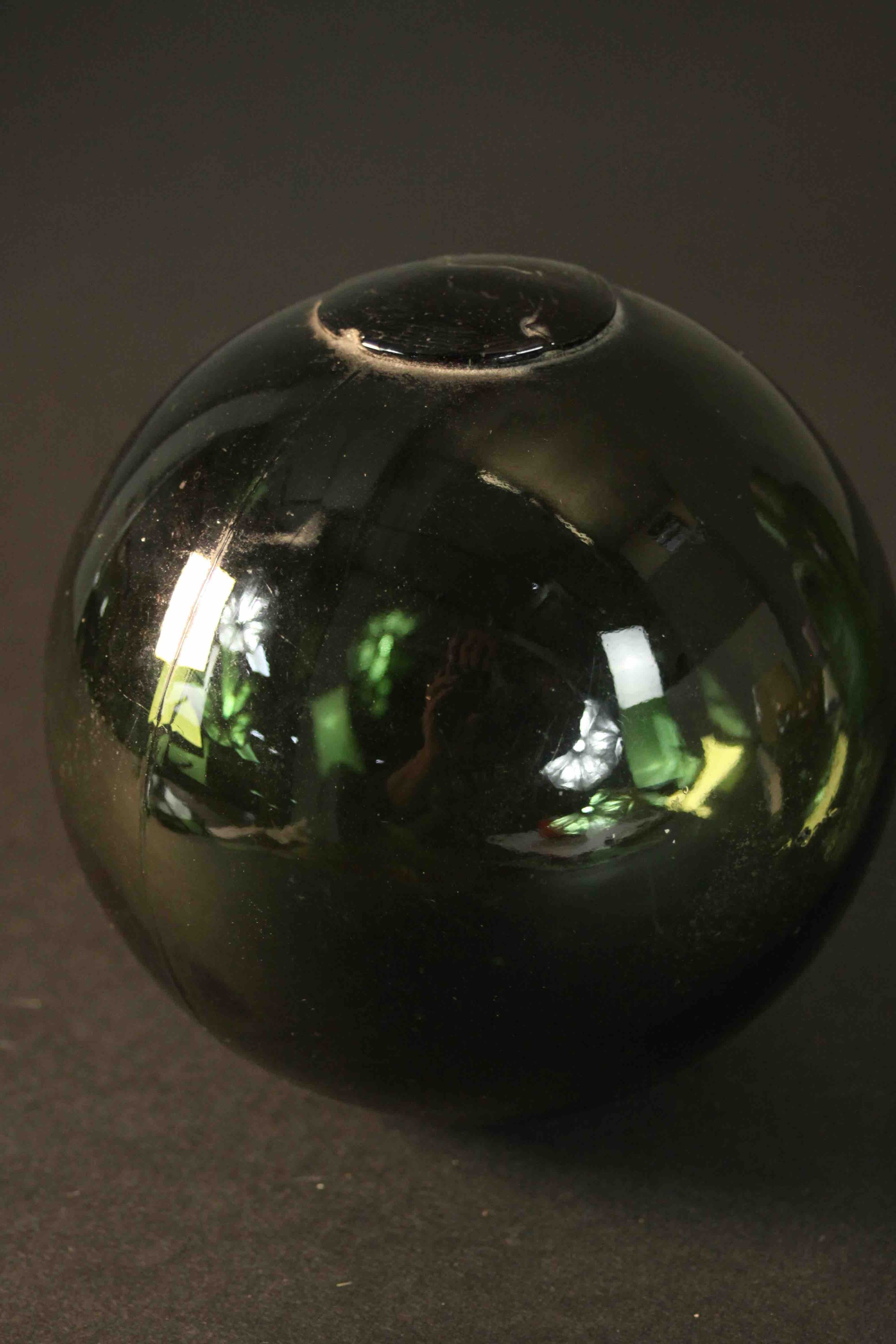 A collection of ceramics and glass, including a green glass fishing float and green lustre - Image 3 of 12