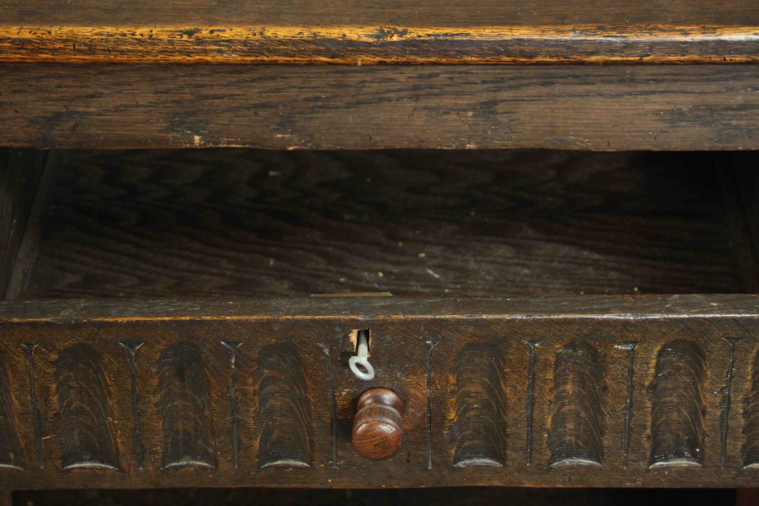 A country antique oak style sideboard fitted with carved drawers and drawers on block supports. H.91 - Image 7 of 11