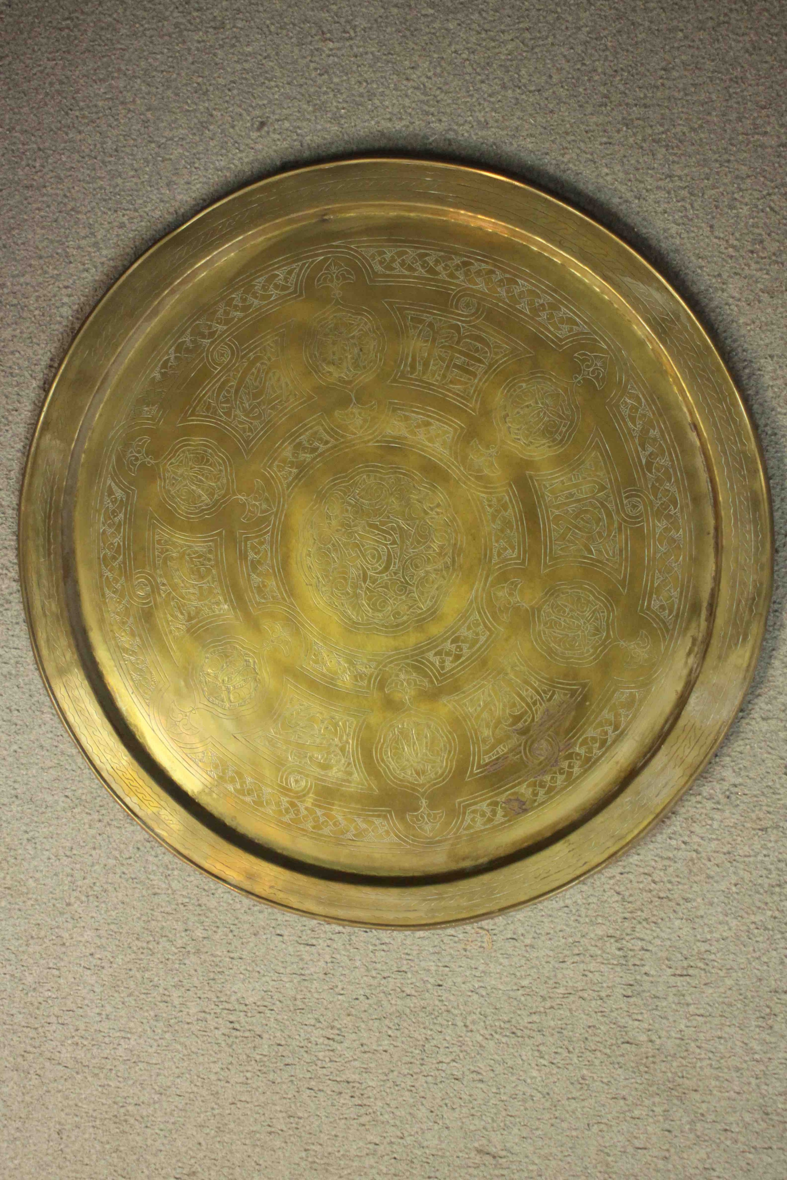 A collection of four 19th century Oriental brass and copper trays. Three circular trays - Image 4 of 10