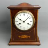Edwardian inlaid striking movement mantel clock with key and pendulum. 29 x 25 x 13 cm. UK