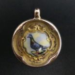 Pigeon fanciers 9ct gold and enamel medal/fob, Chester 1927, 6.6 grams and 25 mm in diameter. UK