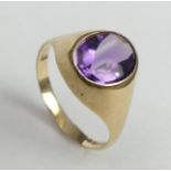 9ct gold and Amethyst signet ring, London 1972, 3.3 grams. Size Q 1/2, 12.1 mm wide. UK Postage £12.