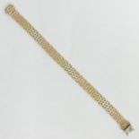 9ct gold panther link bracelet, 11.9 grams. 18 cm x 8.8 mm. UK Postage £12.