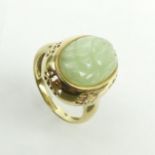 14ct gold carved jade cabochon ring, 4.7 grams. Size M, 17.3 grams. UK Postage £12.