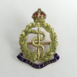 9ct gold army medical corps enamelled sweetheart brooch, 3.3 grams. 27 x 18 mm. UK Postage £12.