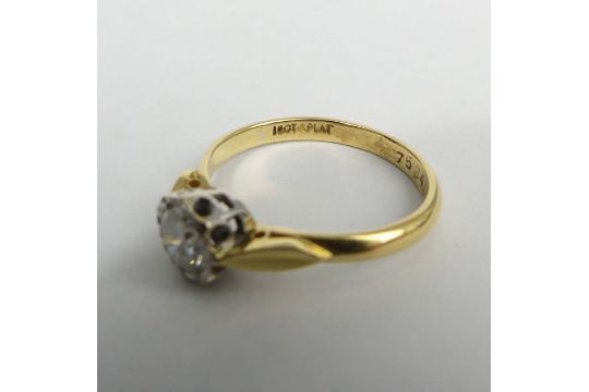 18ct gold diamond solitaire (approx 1/2 carat), 2.8 grams. Size M, 6.7 mm. UK Postage £12. - Image 4 of 5