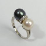 18ct white gold two colour cultured pearl and diamond ring, 5.7 grams. Size P, 9.2 mm. UK Postage £