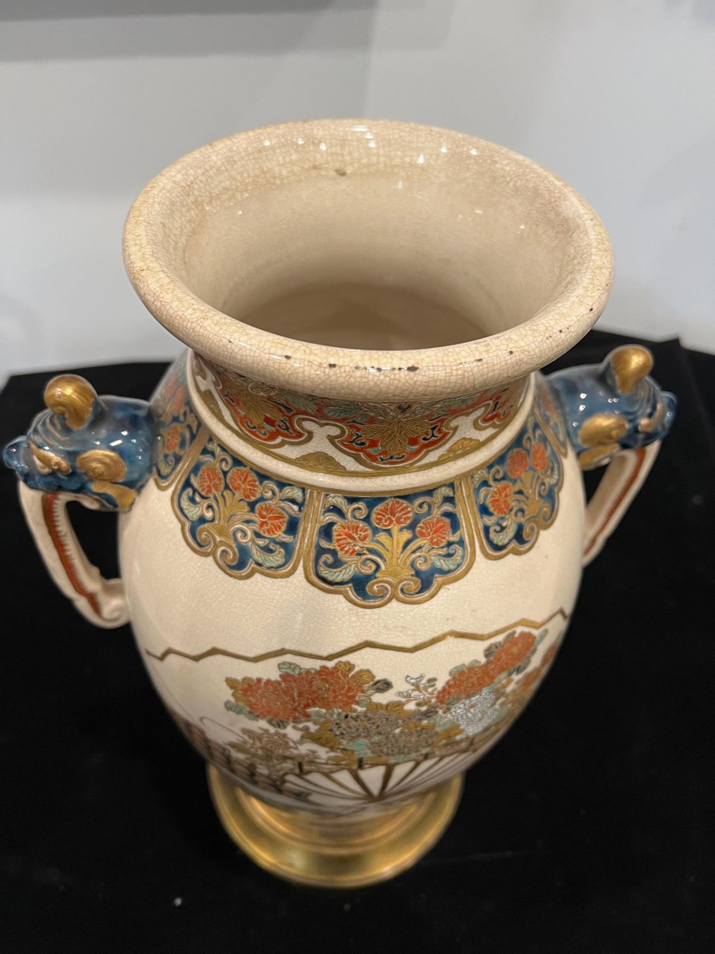 A JAPANESE IMPERIAL PERIOD SATSUMA VASE - Image 9 of 13