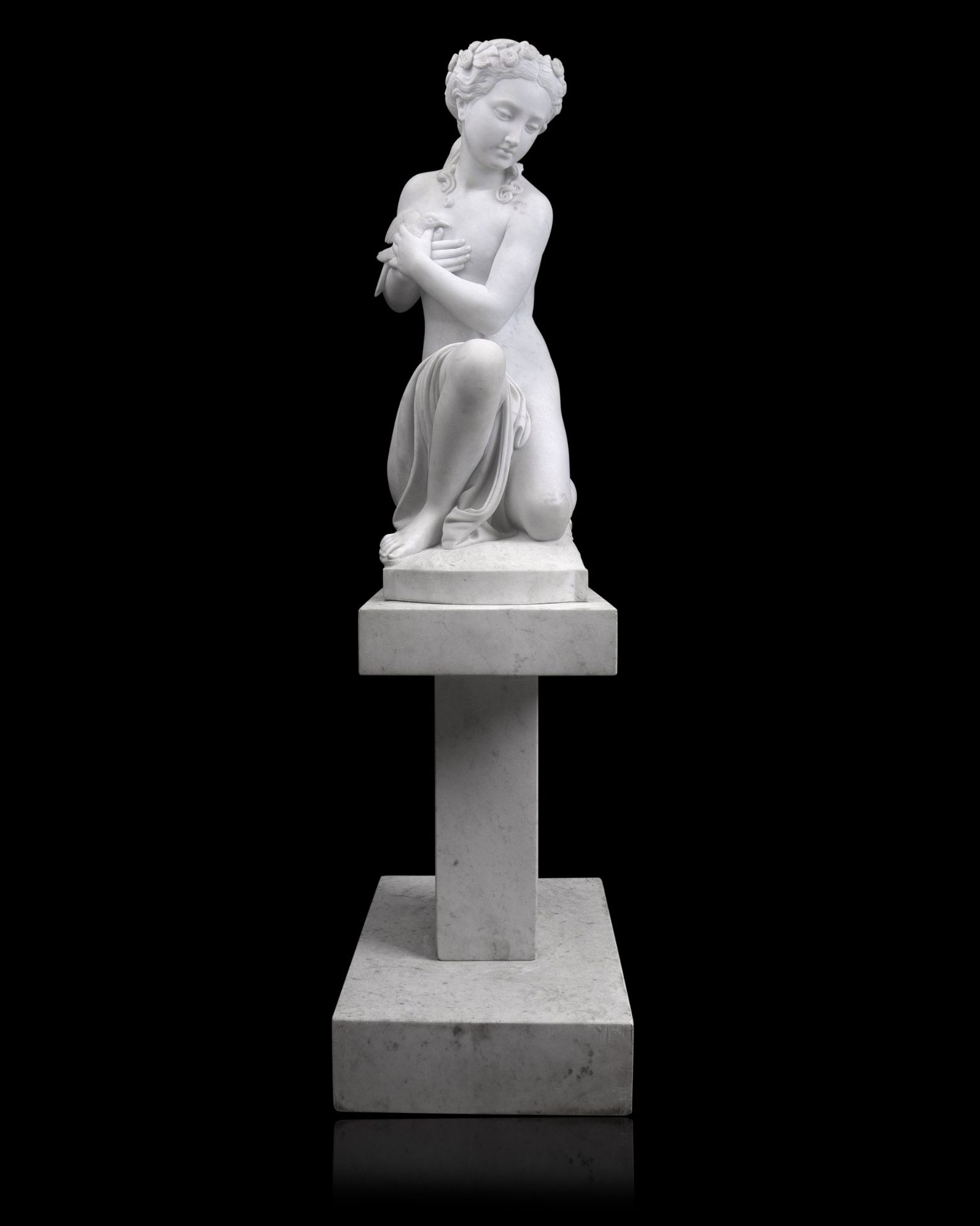 A LARGE LATE 19TH CENTURY ITALIAN MARBLE FIGURE OF A GIRL HOLDING A BIRD BY ROMANELLI - Bild 4 aus 10