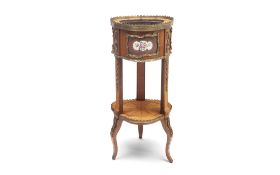 A LATE 19TH / EARLY 20TH CENTURY FRENCH KINGWOOD, ORMOLU AND PORCELAIN MOUNTED JARDINIERE ON...