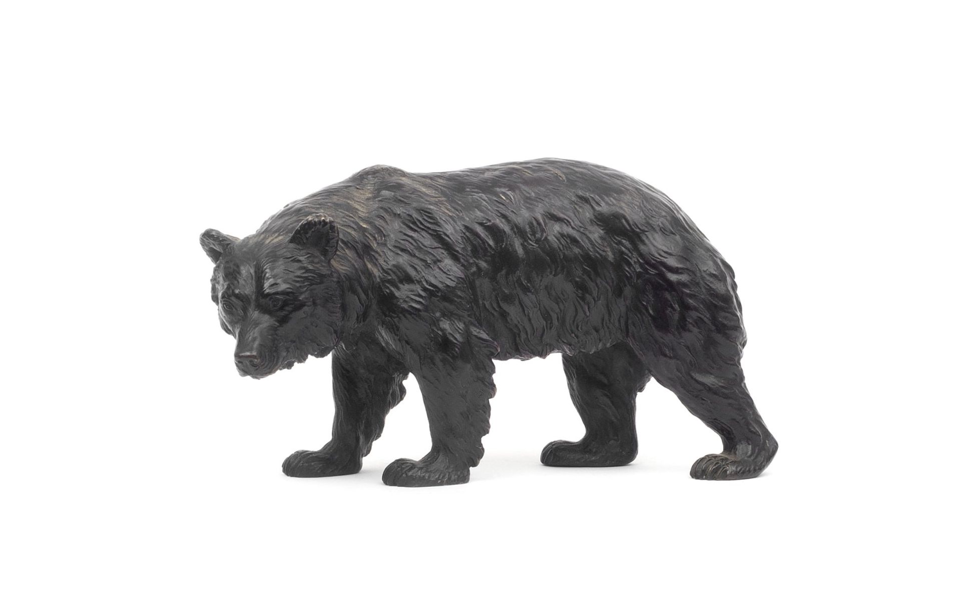 A LATE 19TH CENTURY BRONZE MODEL OF A BEAR