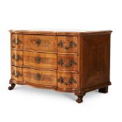 AN 18TH CENTURY ITALIAN WALNUT SERPENTINE CHEST OF DRAWERS