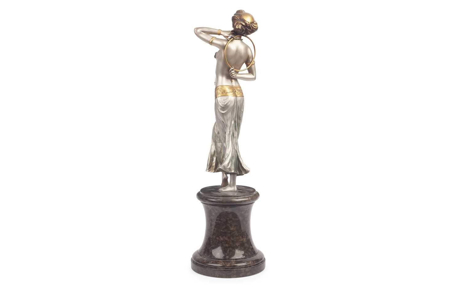 GOTTHILF JAEGER (GERMAN, 1871-1933): A SILVER AND GILT BRONZE FIGURE OF A DANCING GIRL - Bild 2 aus 4