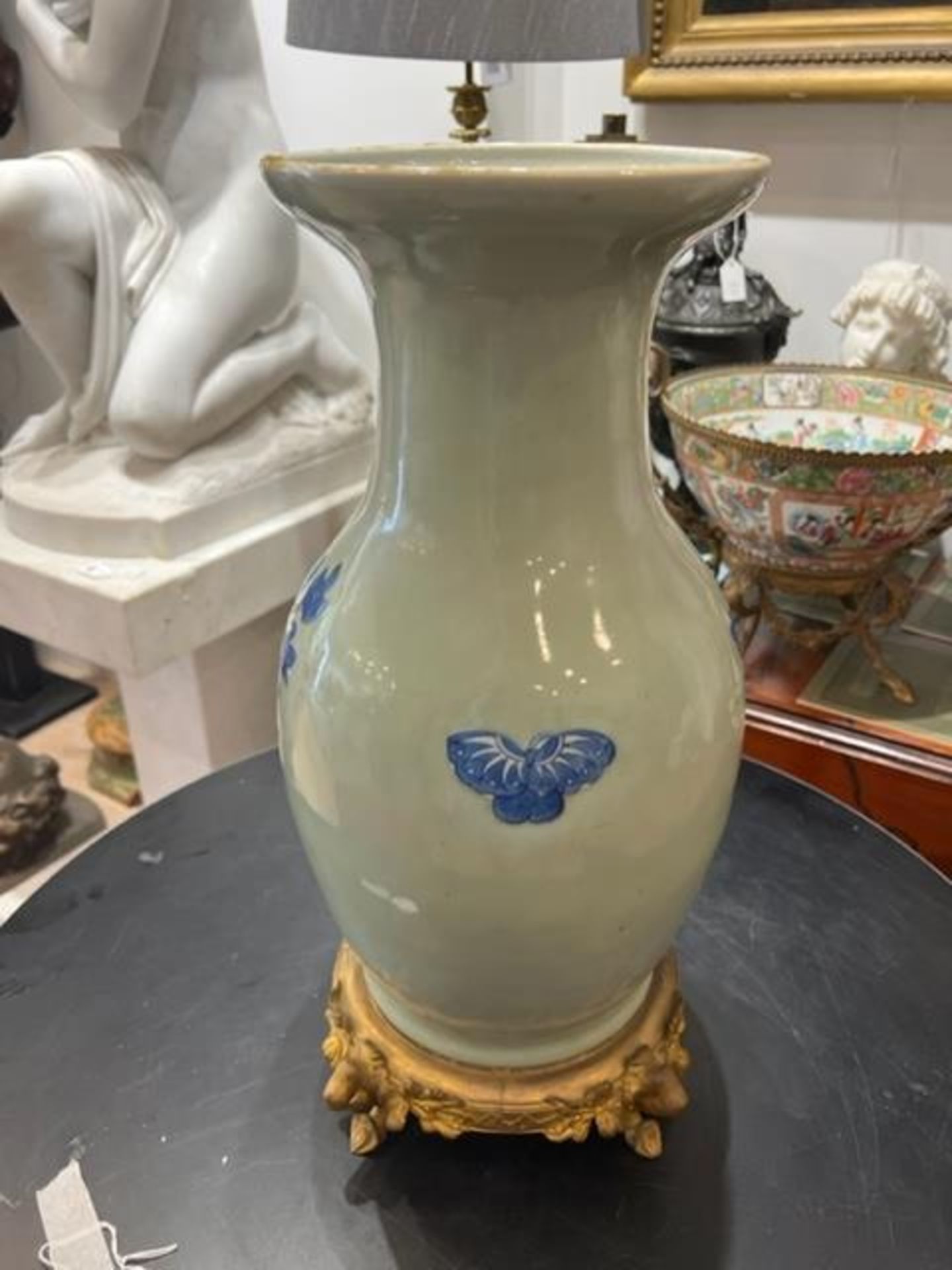 A 19TH CENTURY CHINESE QING PERIOD CELADON AND BLUE PORCELAIN AND ORMOLU VASE - Image 3 of 15