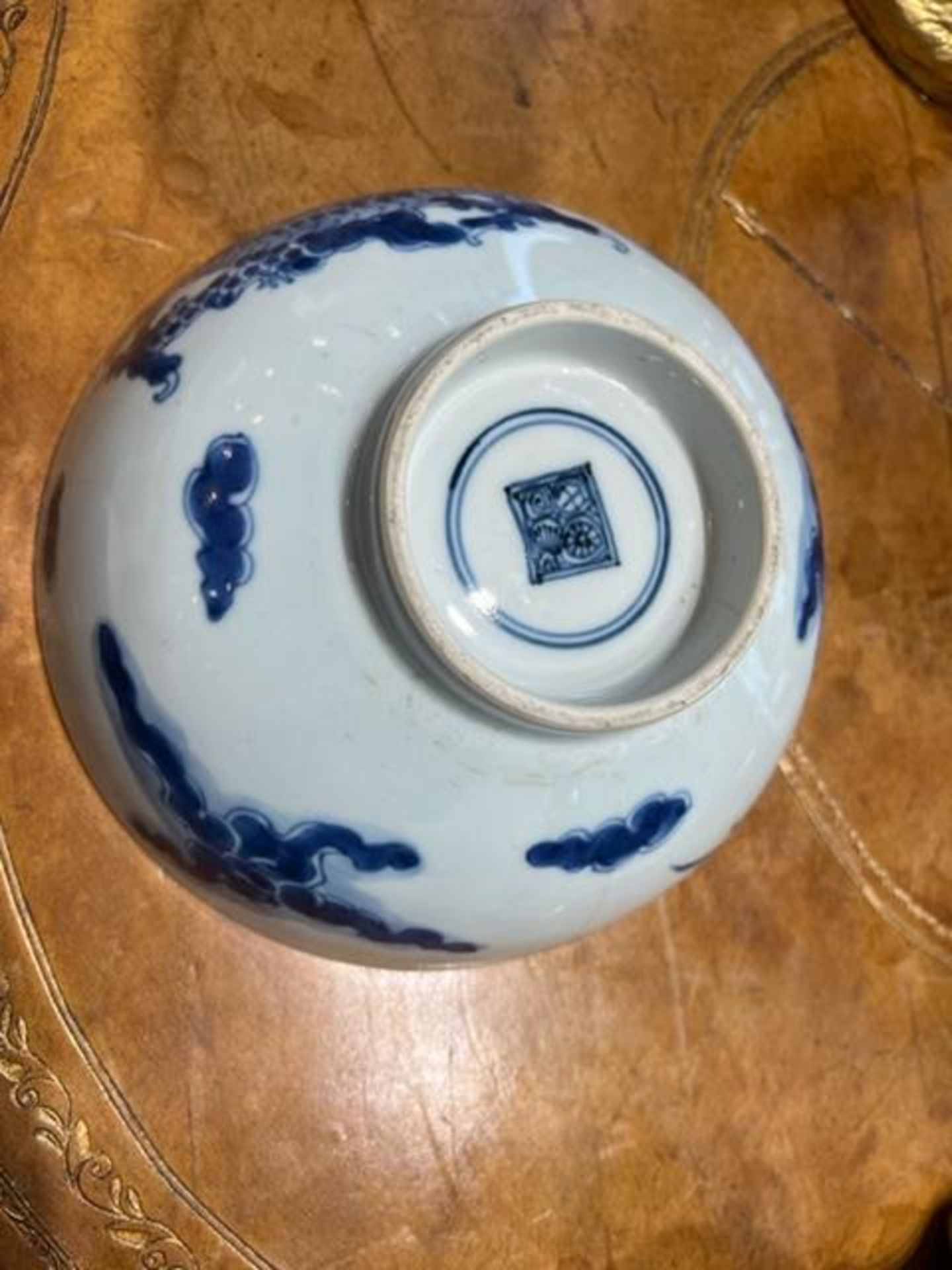 A COLLECTION OF FOUR PIECES OF 19TH CENTURY CHINESE CERAMICS - Image 11 of 12