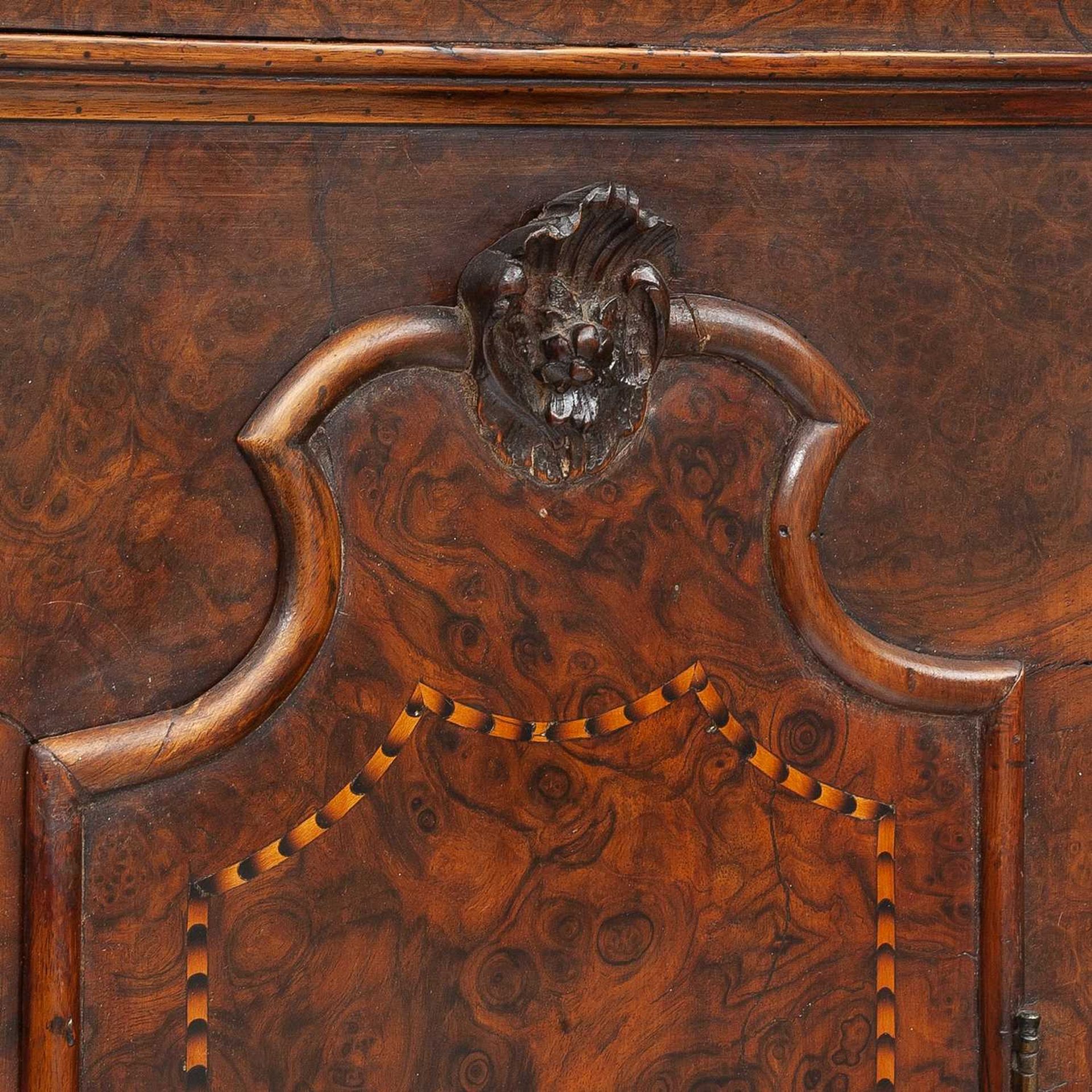 A RARE MID 18TH CENTURY DUTCH LONGCASE CLOCK WITH AUTOMATON AND CALENDAR - Image 8 of 9