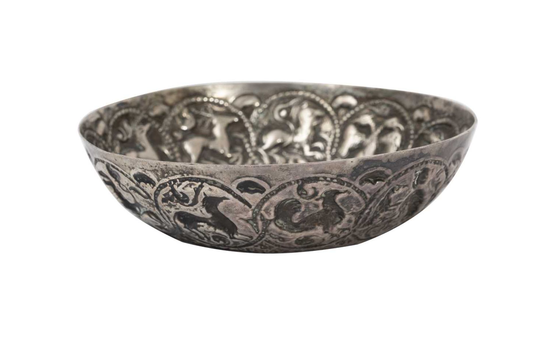 A SMALL OTTOMAN STYLE SILVER BOWL - Bild 3 aus 3