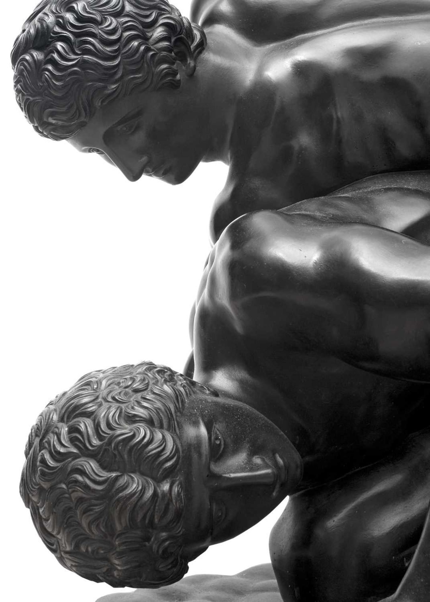 AFTER THE ANTIQUE: A LARGE LATE 19TH / EARLY 20TH CENTURY BRONZE OF THE WRESTLERS - Image 3 of 8