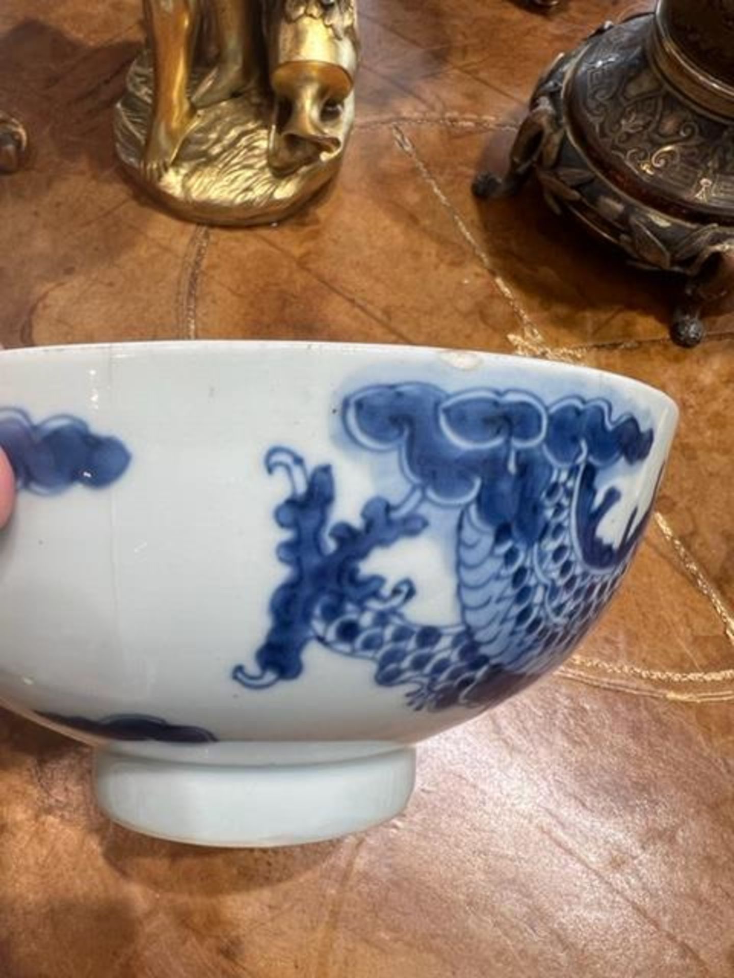 A COLLECTION OF FOUR PIECES OF 19TH CENTURY CHINESE CERAMICS - Image 10 of 12