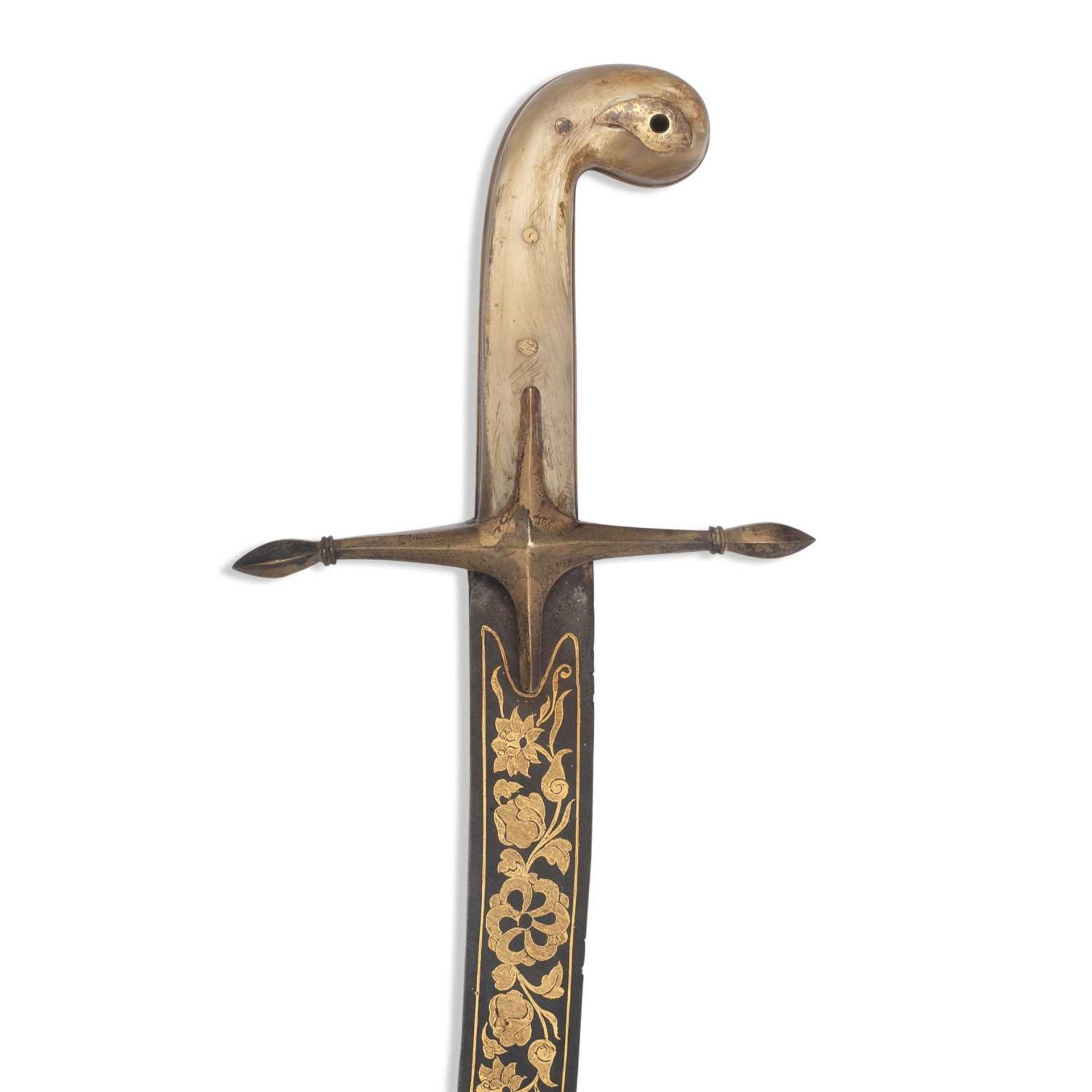 A LATE 18TH / EARLY 19TH CENTURY OTTOMAN (TURKEY) GOLD DAMASCENED SWORD (SHAMSHIR) - Bild 5 aus 5