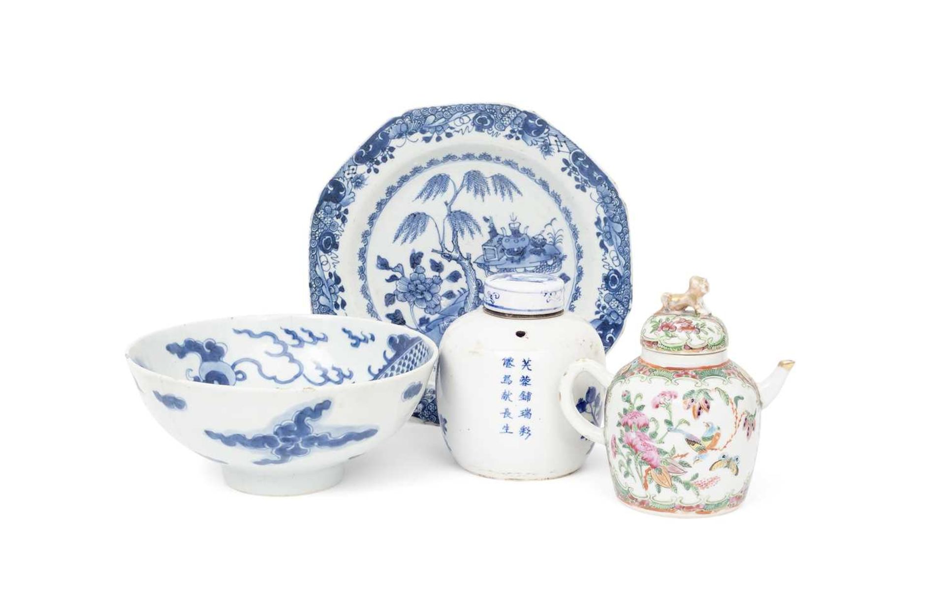 A COLLECTION OF FOUR PIECES OF 19TH CENTURY CHINESE CERAMICS - Image 2 of 12