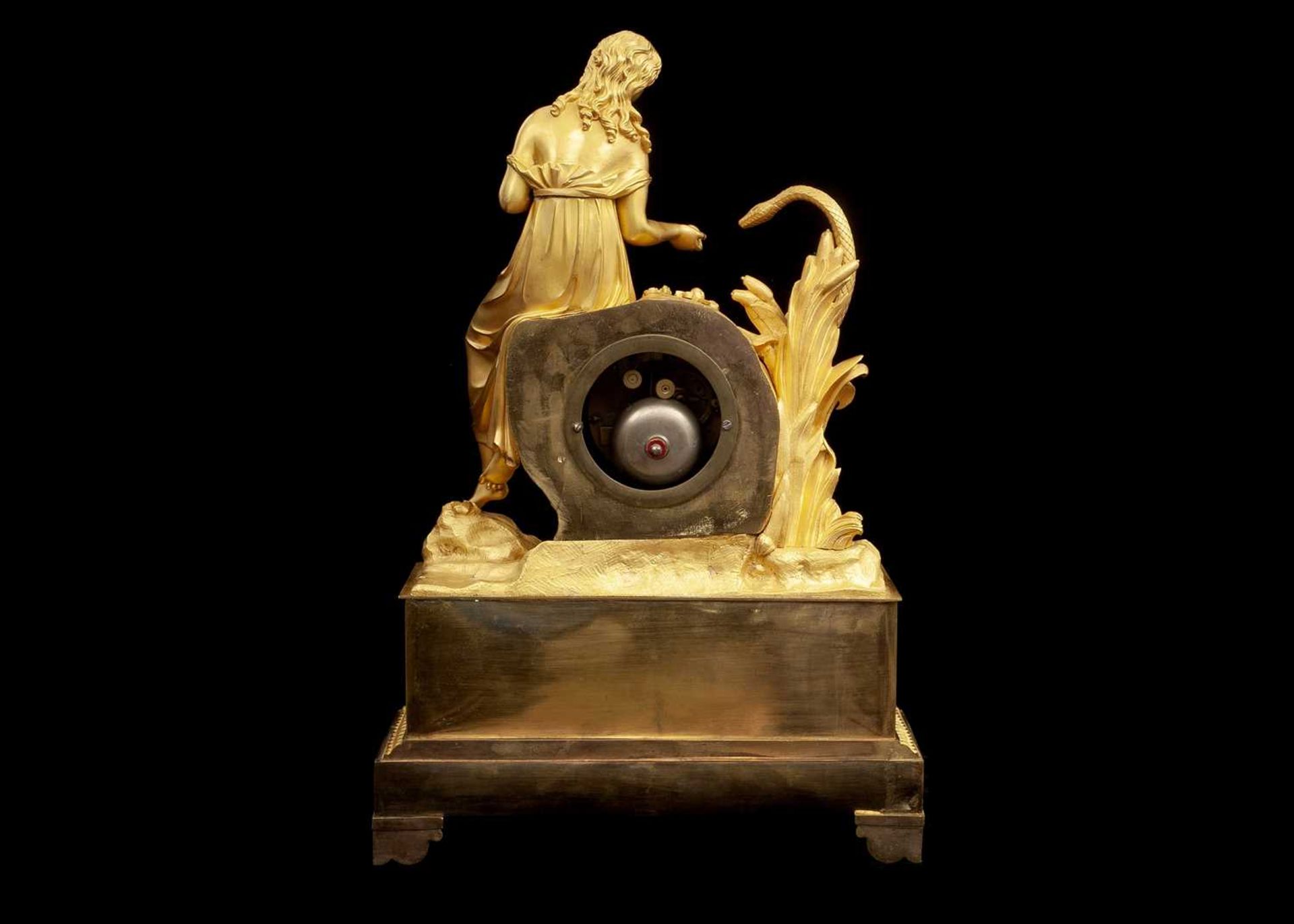 A FINE AND RARE EARLY 19TH CENTURY ORMOLU CLOCK DEPICTING EVE AND THE SERPENT - Image 3 of 4