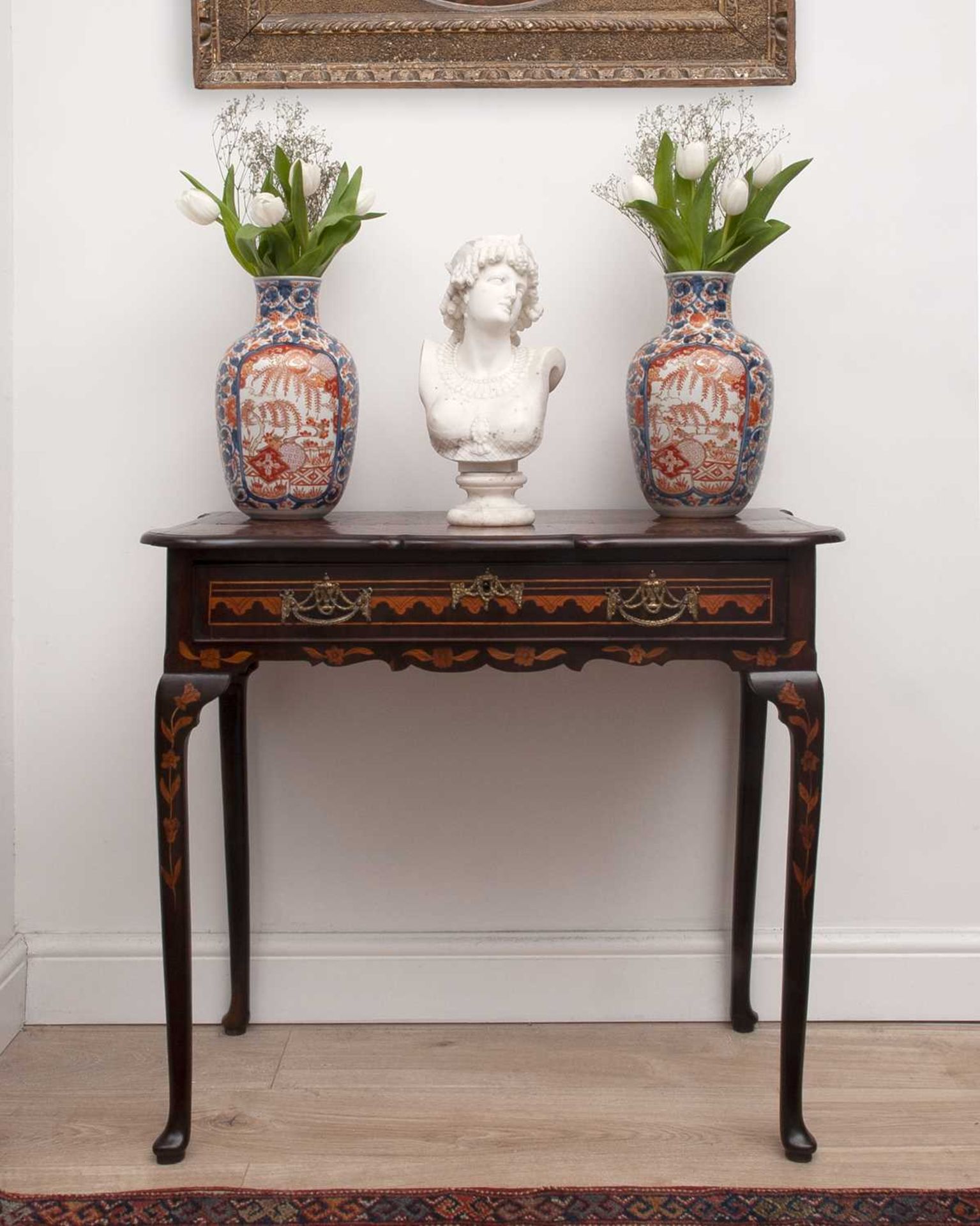 AN 18TH CENTURY DUTCH MARQUETRY TEA TABLE