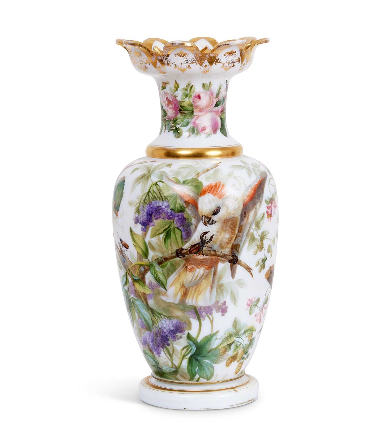 ATTRIBUTED TO BACCARAT: A RARE MID 19TH CENTURY OPALINE GLASS VASE DECORATED WITH EXOTIC BIRDS - Image 2 of 12