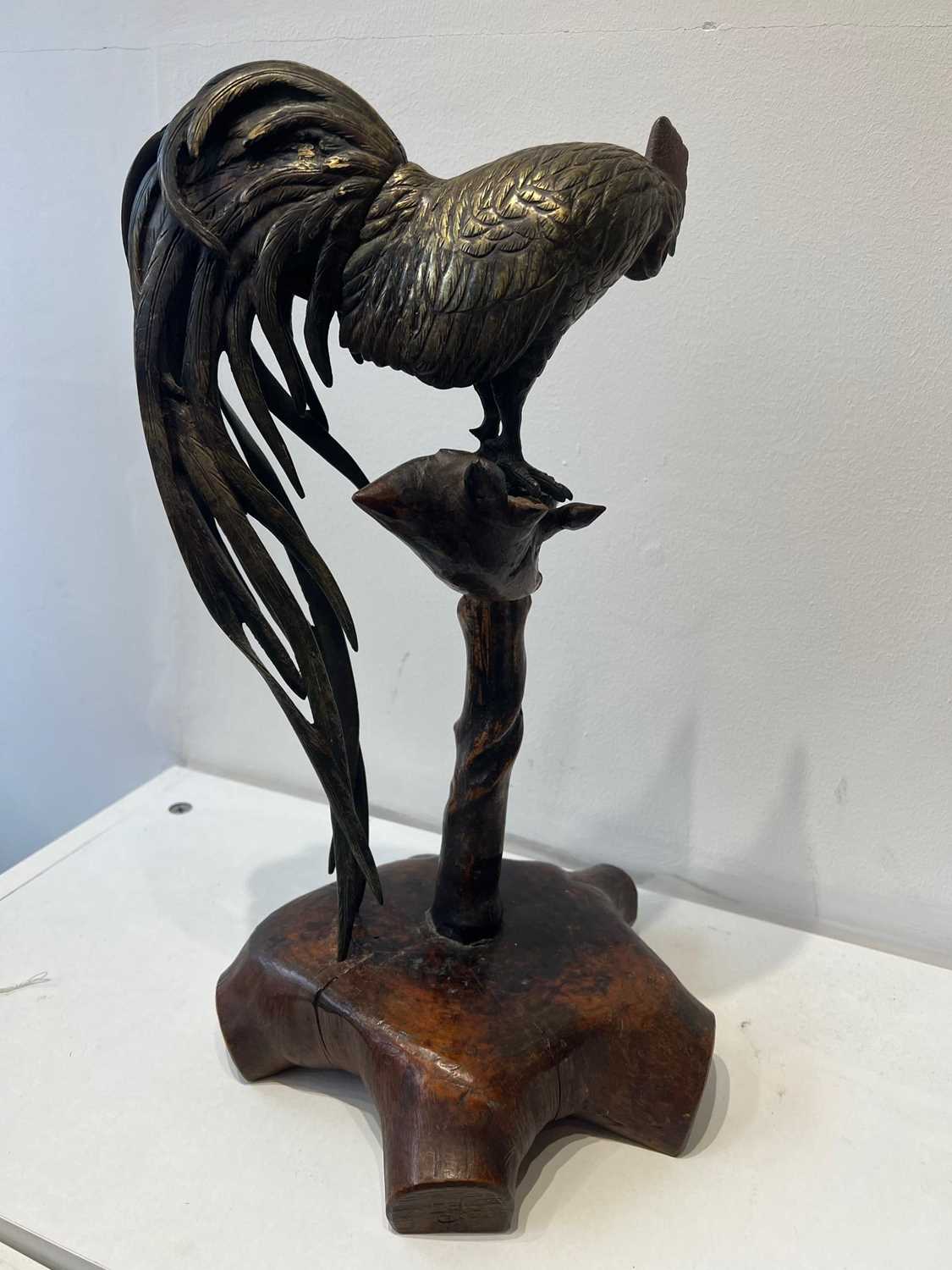 A MEIJI PERIOD JAPANESE BRONZE COCKEREL ON STAND - Image 4 of 14