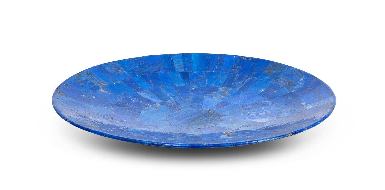 A LARGE LAPIS LAZULI CIRCULAR DISH - Image 2 of 2