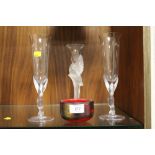 A PAIR OF FRANKLIN MINT HOUSE OF CARL FABERGE CHAMPAGNE FLUTES AND SINGLE CANDLE HOLDER TOGETHER