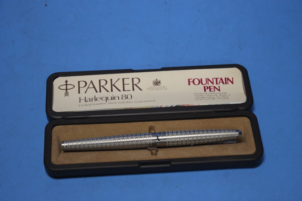 A BOXED PARKER HARLEQUIN 80 FOUNTAIN PEN