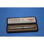 A BOXED PARKER HARLEQUIN 80 FOUNTAIN PEN