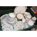 A TRAY OF ASSORTED CHINA TO INCLUDE MINTON HADDON HALL, PARAGON ATHENA ETC