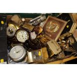 A TRAY OF METALWARE AND COLLECTABLES TO INCLUDE CARRIAGE CLOCKS