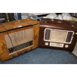 A SELECTION OF TWO VINTAGE VALVE RADIOS FOR SPARES AND REPAIRS, AS FOUND, TO INCLUDE A HMV EXAMPLE