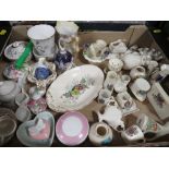 THREE TRAYS OF CERAMICS TO INCLUDE BLUE AND WHITE AND A QUANTITY OF CRESTED WARE