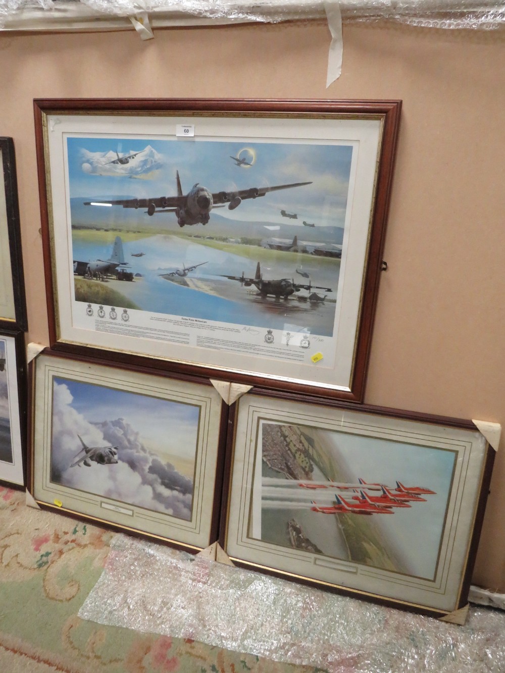 A COLLECTION OF FRAMED AND GLAZED AVIATION PRINTS TO INCLUDE AN RAF LIMITED EDITION 'ESTNE FINIS - Image 3 of 3