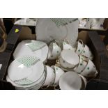 A TRAY OF ASSORTED CHINA TO INCLUDE ROYAL VALE POLKA DOT PATTERN TEA CUPS