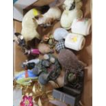 A SMALL TRAY OF ASSORTED ANIMAL FIGURES ETC.