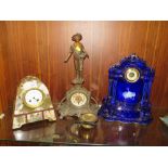 A COLLECTION OF VINTAGE CLOCKS TO INCLUDE A MARBLE EXAMPLE (4)