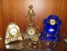 A COLLECTION OF VINTAGE CLOCKS TO INCLUDE A MARBLE EXAMPLE (4)