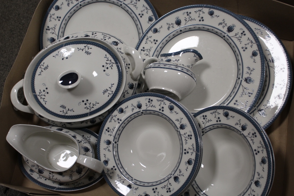 TWO TRAYS OF ROYAL DOULTON CAMBRIDGE DINNER WARE - Image 2 of 4