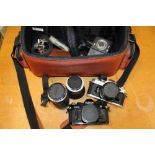 A COLLECTION OF VINTAGE CAMERAS AND ACCESSORIES, TO INCLUDE CANON EXAMPLES