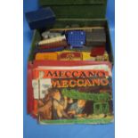 A BOX OF ASSORTED MECCANO AND ACCESSORIES (2952)