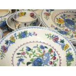 TWO BOXES OF MASONS REGENCY CHINA T0 INCLUDE A TEAPOT